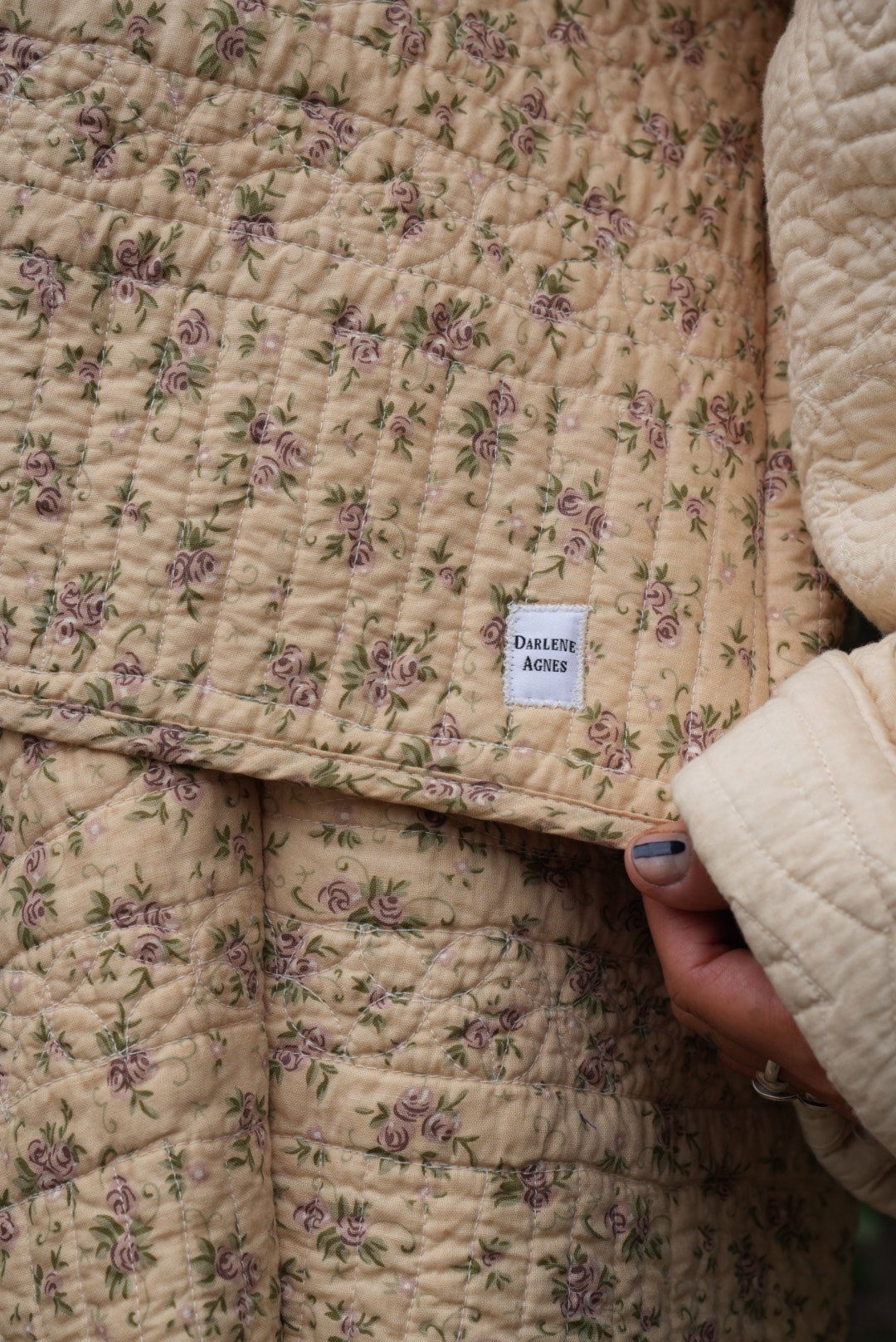 Mary quilted shorts (cream and floral)