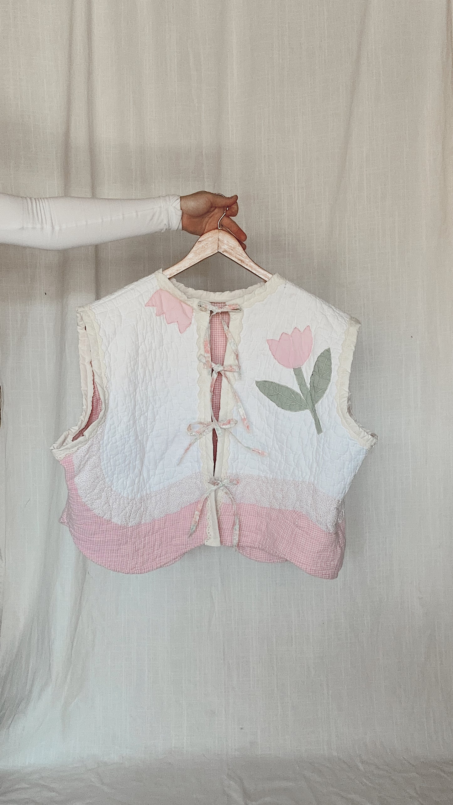 Darlene quilted vest (pink + flowers)